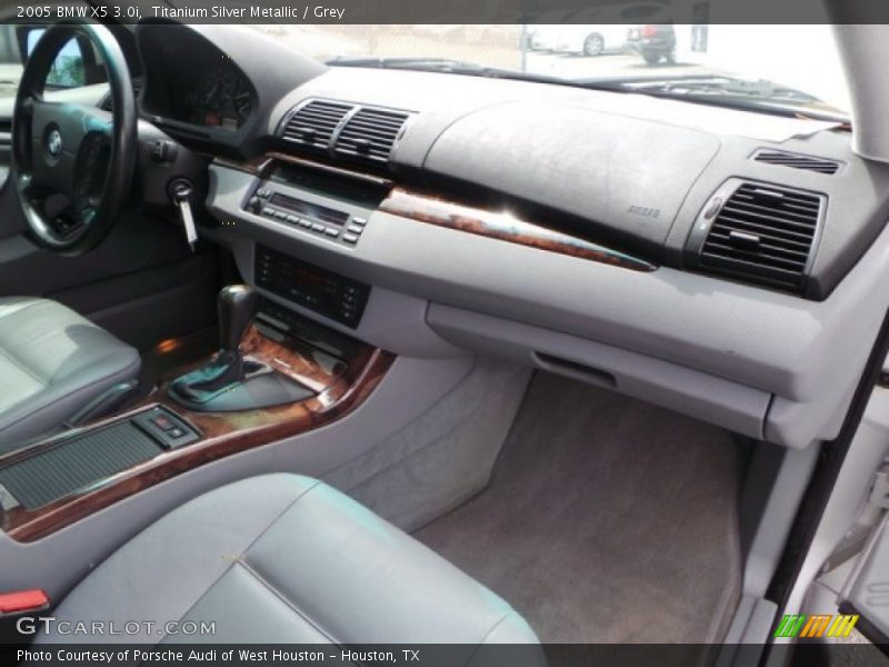 Titanium Silver Metallic / Grey 2005 BMW X5 3.0i