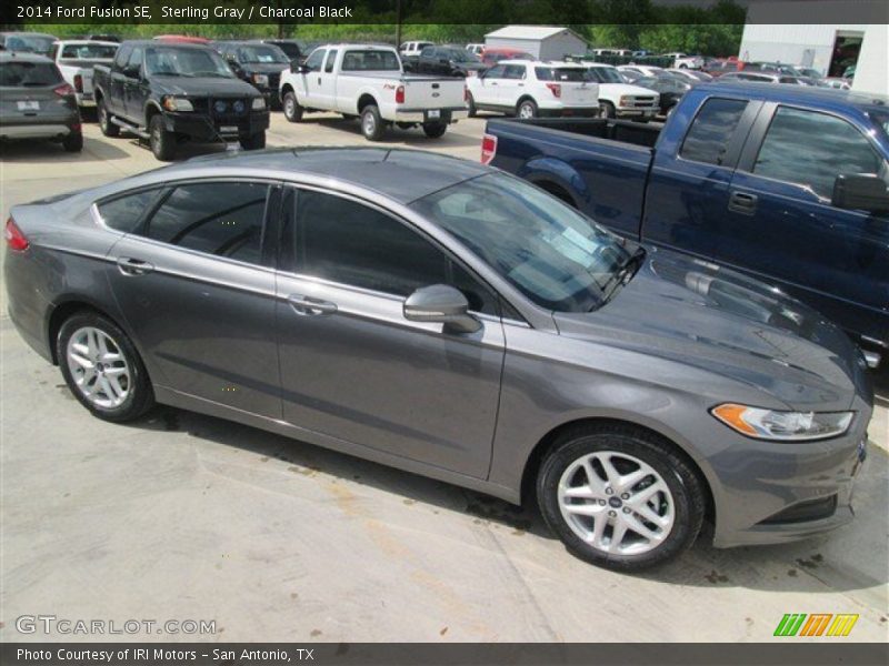 Sterling Gray / Charcoal Black 2014 Ford Fusion SE