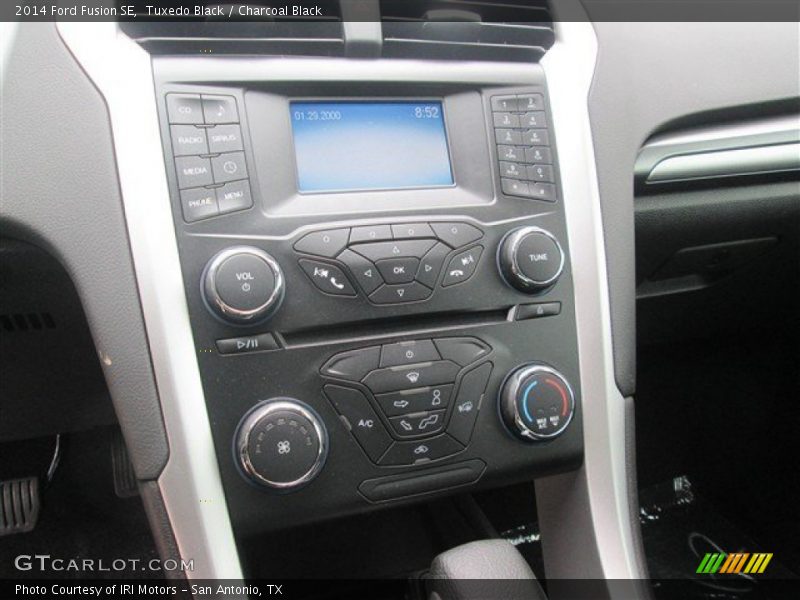 Tuxedo Black / Charcoal Black 2014 Ford Fusion SE