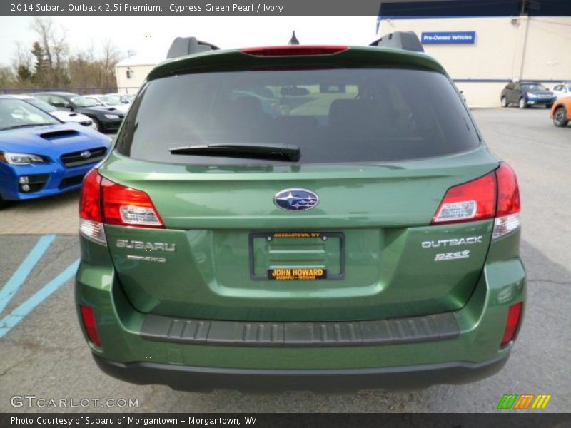 Cypress Green Pearl / Ivory 2014 Subaru Outback 2.5i Premium