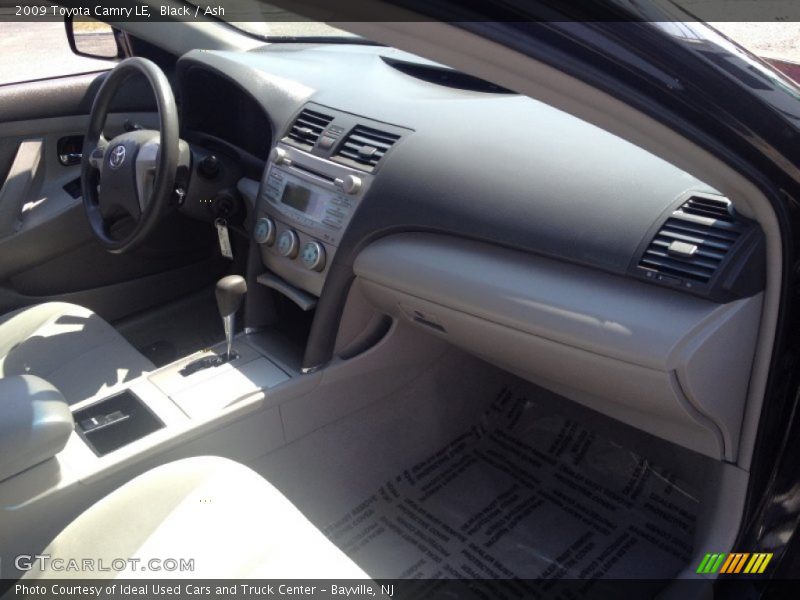 Black / Ash 2009 Toyota Camry LE