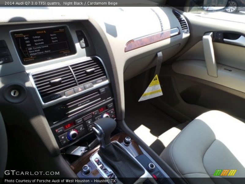 Night Black / Cardamom Beige 2014 Audi Q7 3.0 TFSI quattro