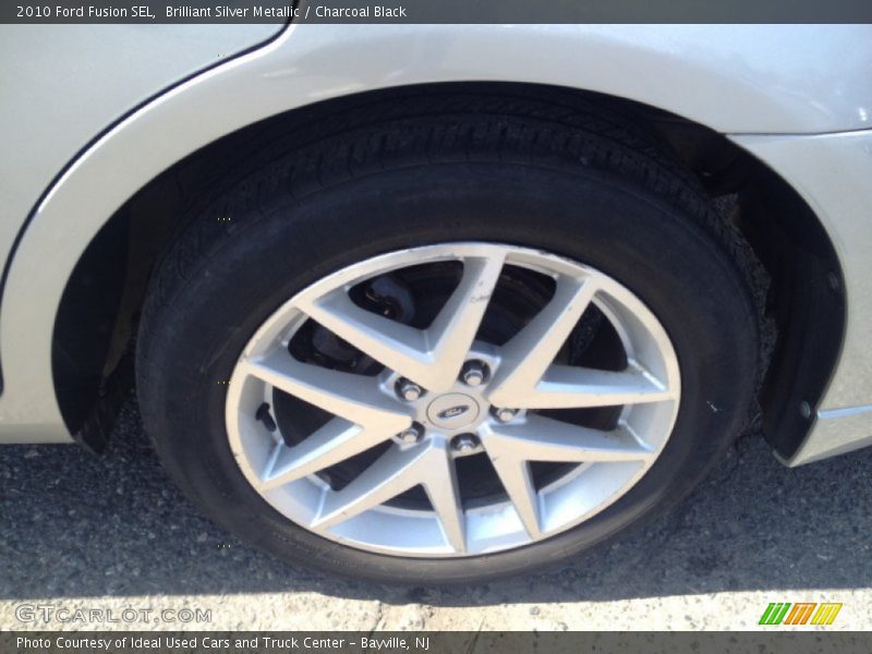 Brilliant Silver Metallic / Charcoal Black 2010 Ford Fusion SEL