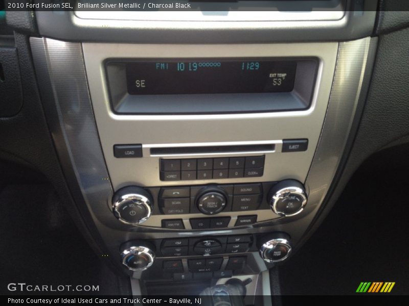 Brilliant Silver Metallic / Charcoal Black 2010 Ford Fusion SEL