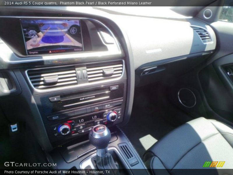 Phantom Black Pearl / Black Perforated Milano Leather 2014 Audi RS 5 Coupe quattro