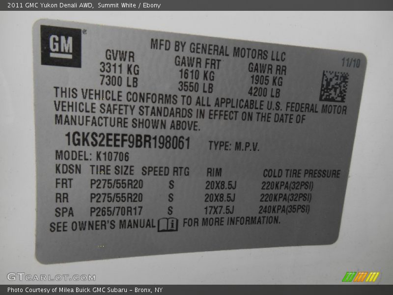 Summit White / Ebony 2011 GMC Yukon Denali AWD