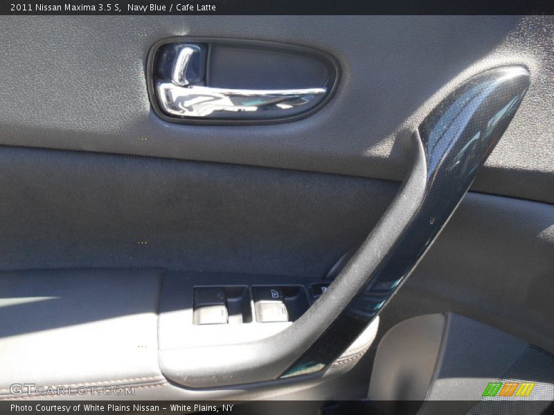 Navy Blue / Cafe Latte 2011 Nissan Maxima 3.5 S