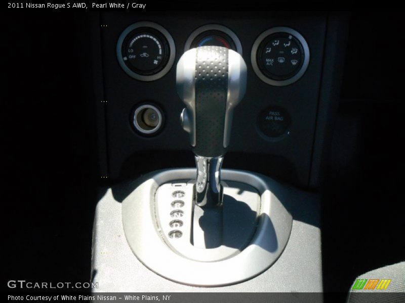 Pearl White / Gray 2011 Nissan Rogue S AWD