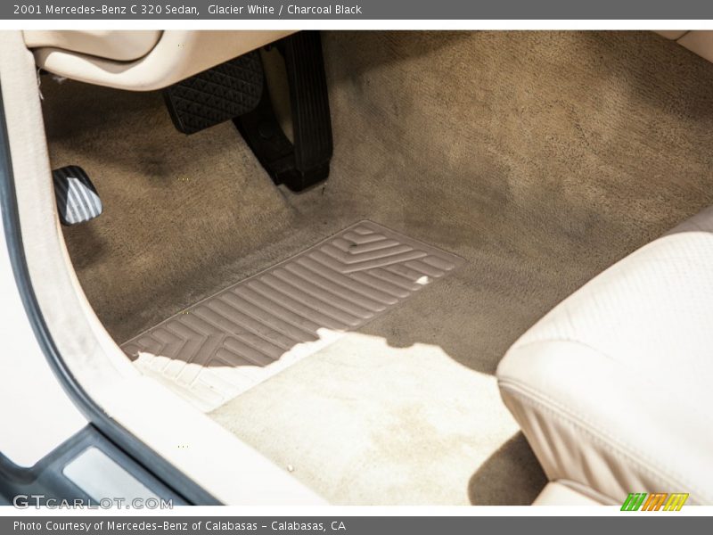 Glacier White / Charcoal Black 2001 Mercedes-Benz C 320 Sedan