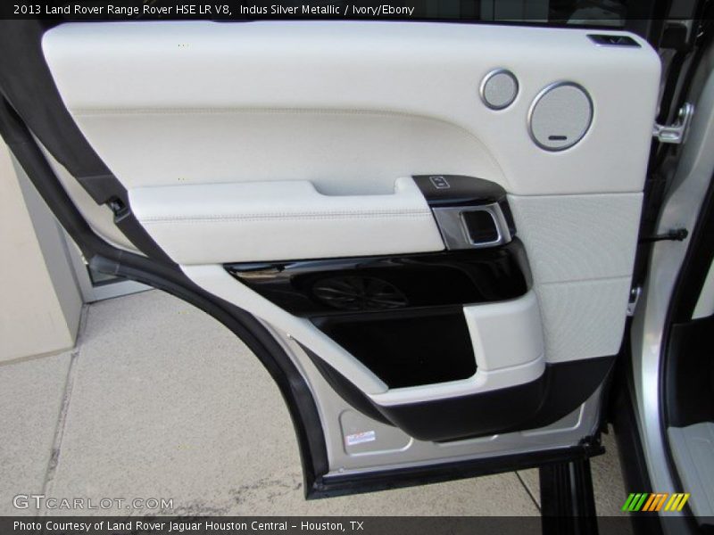 Door Panel of 2013 Range Rover HSE LR V8