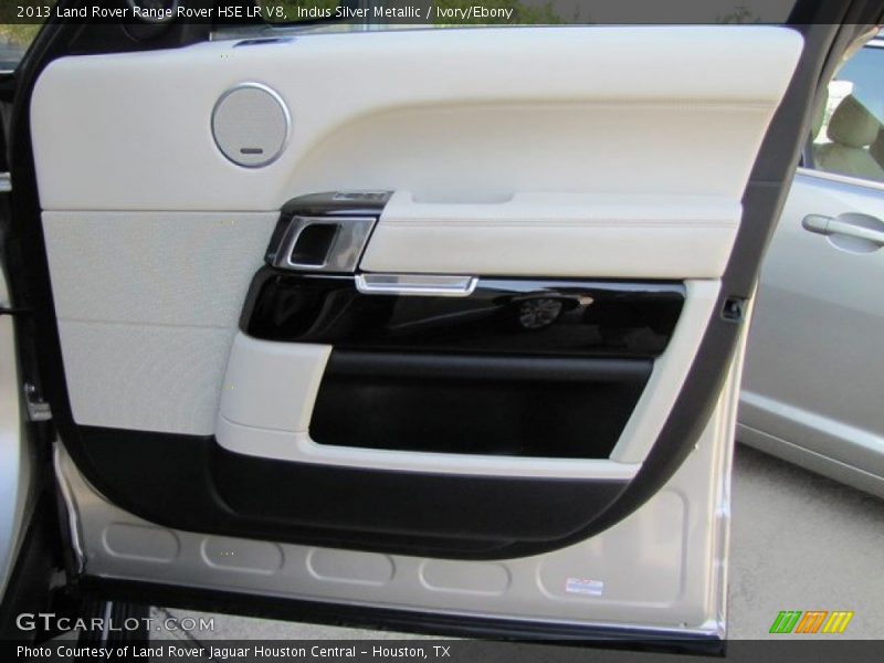Door Panel of 2013 Range Rover HSE LR V8