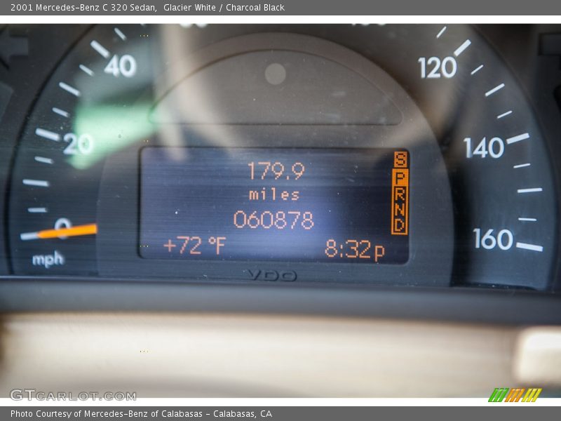 Glacier White / Charcoal Black 2001 Mercedes-Benz C 320 Sedan