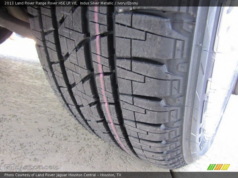 Indus Silver Metallic / Ivory/Ebony 2013 Land Rover Range Rover HSE LR V8