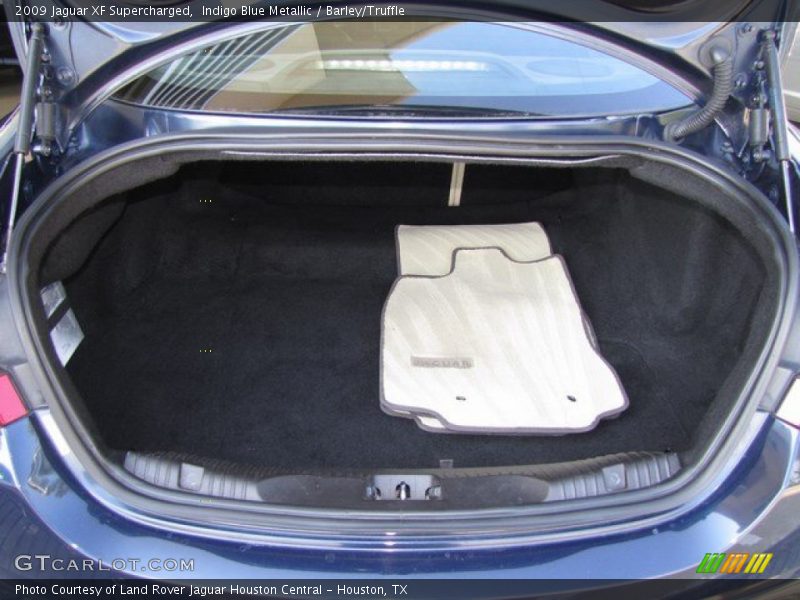 Indigo Blue Metallic / Barley/Truffle 2009 Jaguar XF Supercharged