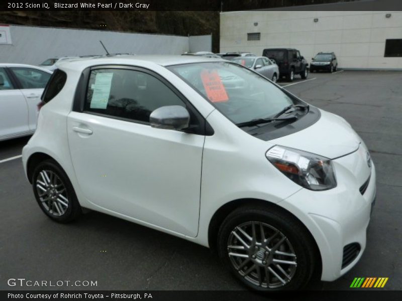 Blizzard White Pearl / Dark Gray 2012 Scion iQ