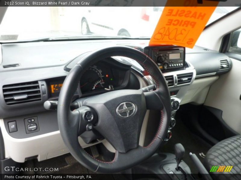 Blizzard White Pearl / Dark Gray 2012 Scion iQ