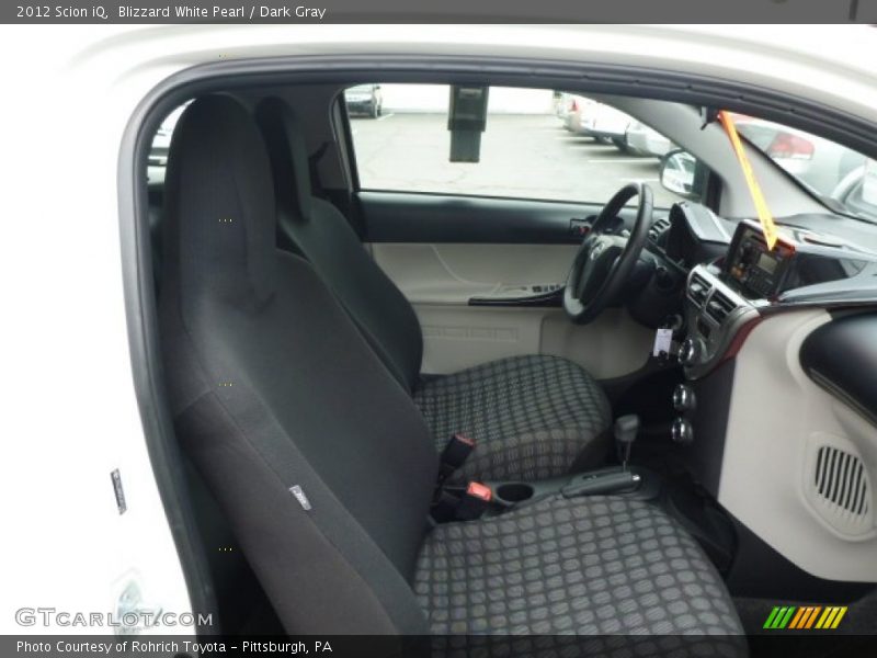 Blizzard White Pearl / Dark Gray 2012 Scion iQ