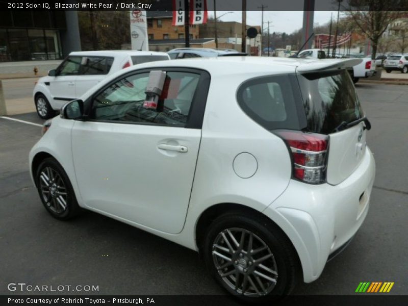 Blizzard White Pearl / Dark Gray 2012 Scion iQ