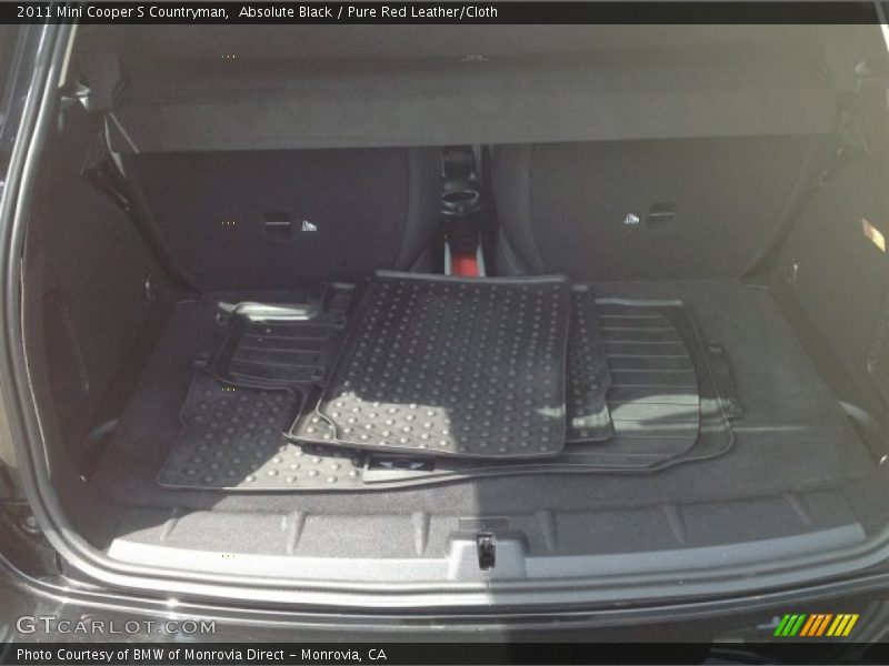 Absolute Black / Pure Red Leather/Cloth 2011 Mini Cooper S Countryman