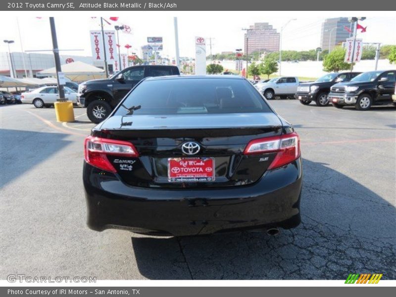 Attitude Black Metallic / Black/Ash 2012 Toyota Camry SE
