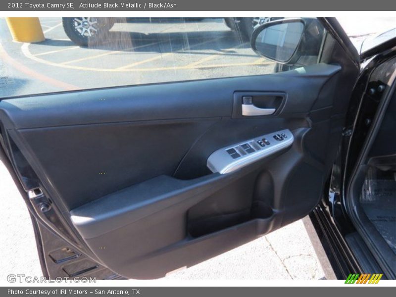 Attitude Black Metallic / Black/Ash 2012 Toyota Camry SE