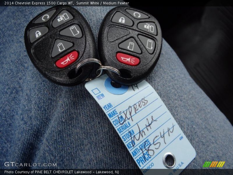 Summit White / Medium Pewter 2014 Chevrolet Express 1500 Cargo WT