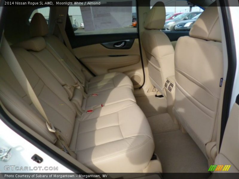 Moonlight White / Almond 2014 Nissan Rogue SL AWD