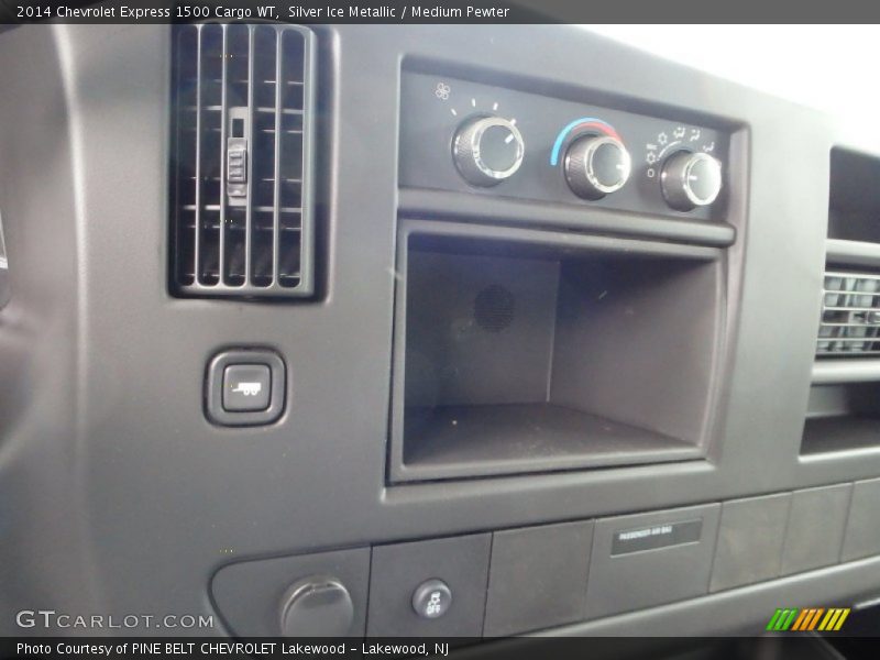 Silver Ice Metallic / Medium Pewter 2014 Chevrolet Express 1500 Cargo WT