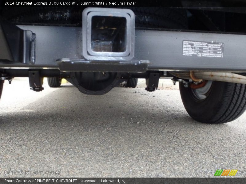Summit White / Medium Pewter 2014 Chevrolet Express 3500 Cargo WT
