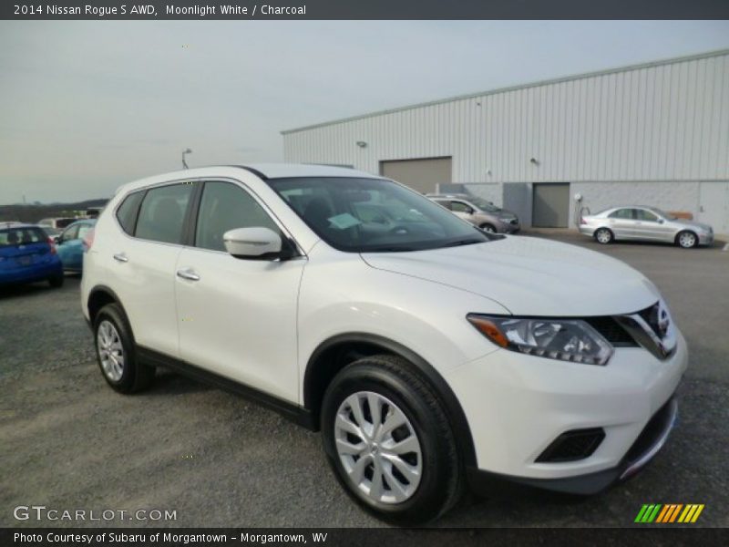 Moonlight White / Charcoal 2014 Nissan Rogue S AWD