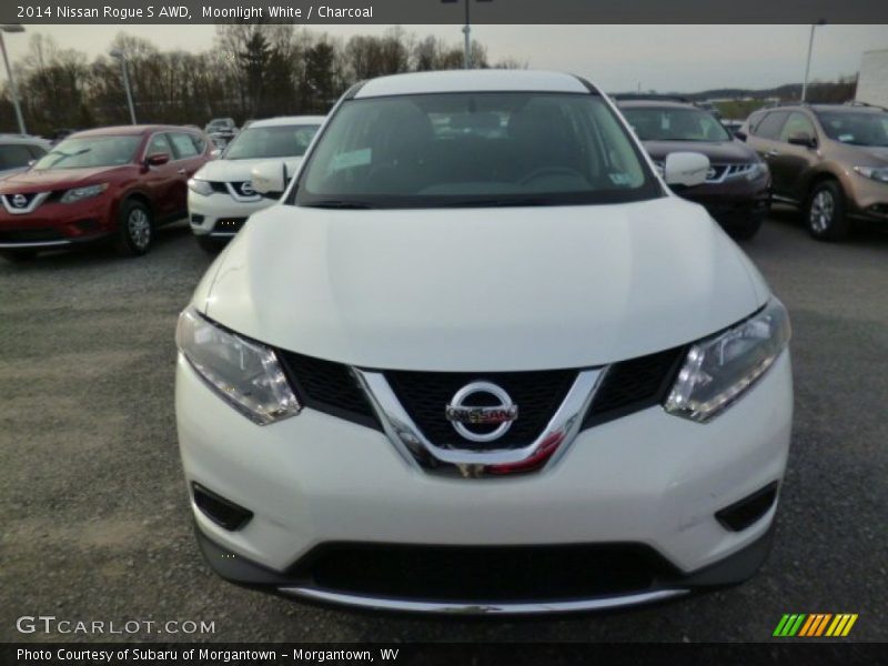 Moonlight White / Charcoal 2014 Nissan Rogue S AWD