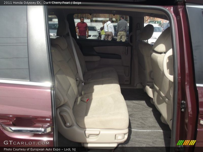 Dark Cherry Pearl / Beige 2011 Honda Odyssey EX