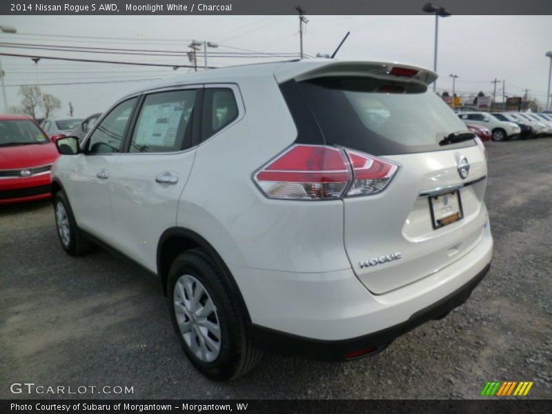 Moonlight White / Charcoal 2014 Nissan Rogue S AWD