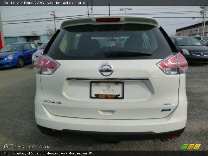 Moonlight White / Charcoal 2014 Nissan Rogue S AWD