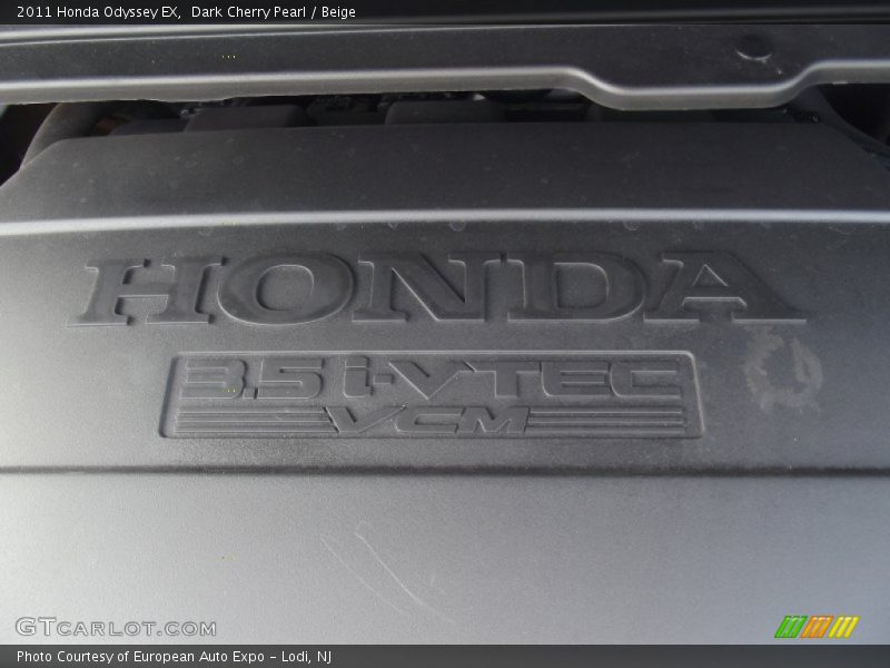 Dark Cherry Pearl / Beige 2011 Honda Odyssey EX