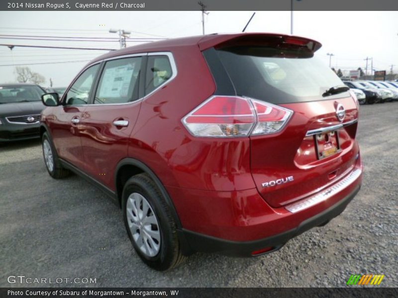Cayenne Red / Charcoal 2014 Nissan Rogue S