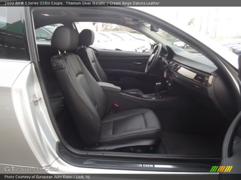 Titanium Silver Metallic / Cream Beige Dakota Leather 2009 BMW 3 Series 328xi Coupe
