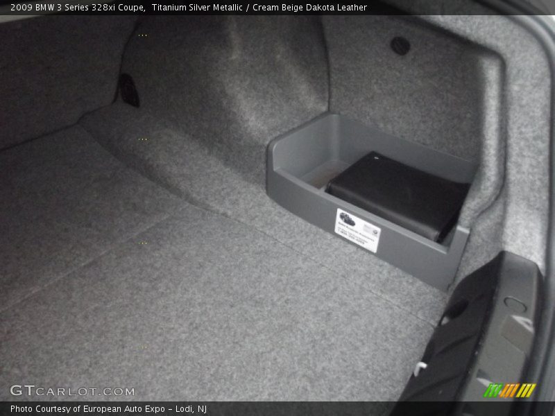 Titanium Silver Metallic / Cream Beige Dakota Leather 2009 BMW 3 Series 328xi Coupe