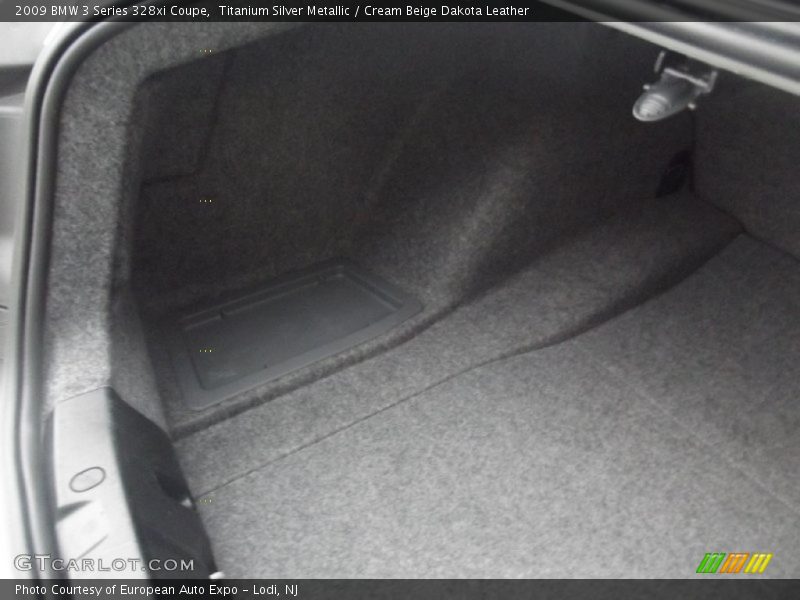 Titanium Silver Metallic / Cream Beige Dakota Leather 2009 BMW 3 Series 328xi Coupe