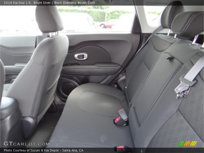 Bright Silver / Black Diamond Woven Cloth 2014 Kia Soul 1.6