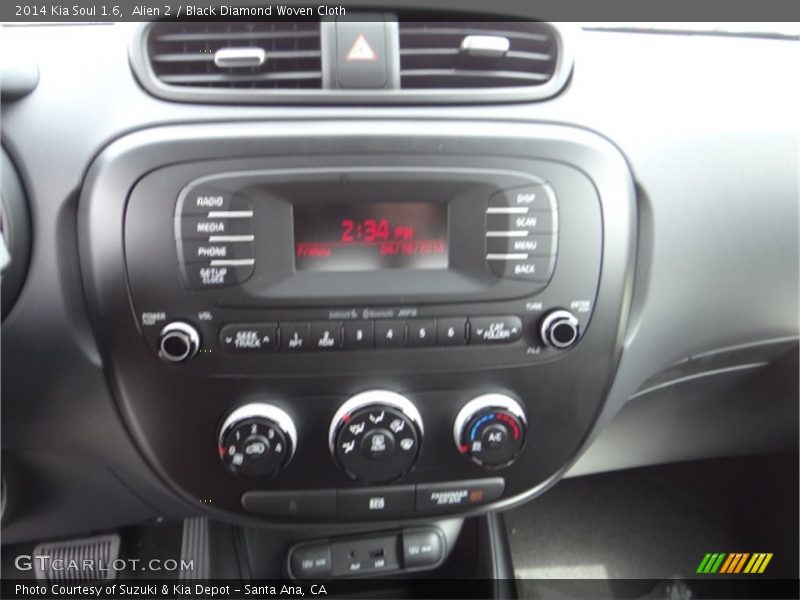 Alien 2 / Black Diamond Woven Cloth 2014 Kia Soul 1.6