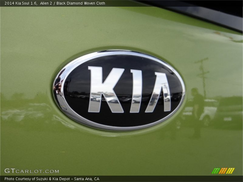 Alien 2 / Black Diamond Woven Cloth 2014 Kia Soul 1.6
