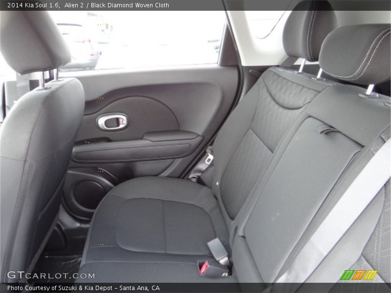 Alien 2 / Black Diamond Woven Cloth 2014 Kia Soul 1.6