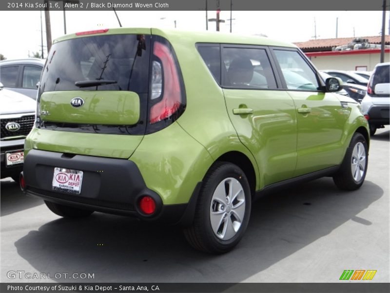 Alien 2 / Black Diamond Woven Cloth 2014 Kia Soul 1.6