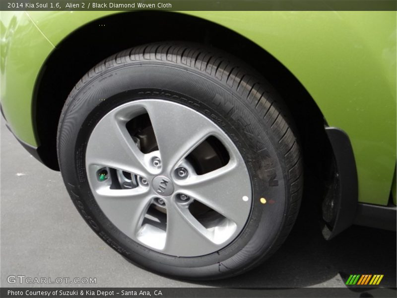 Alien 2 / Black Diamond Woven Cloth 2014 Kia Soul 1.6