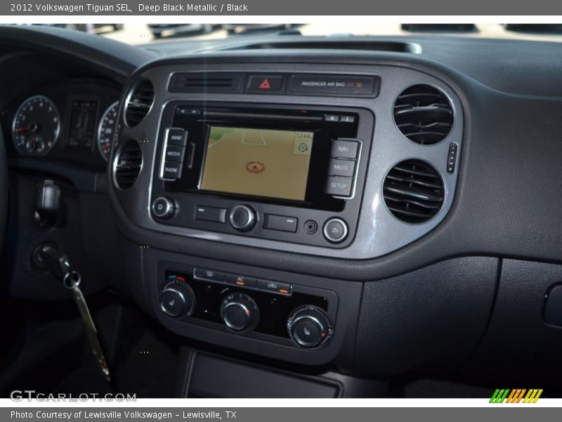 Deep Black Metallic / Black 2012 Volkswagen Tiguan SEL