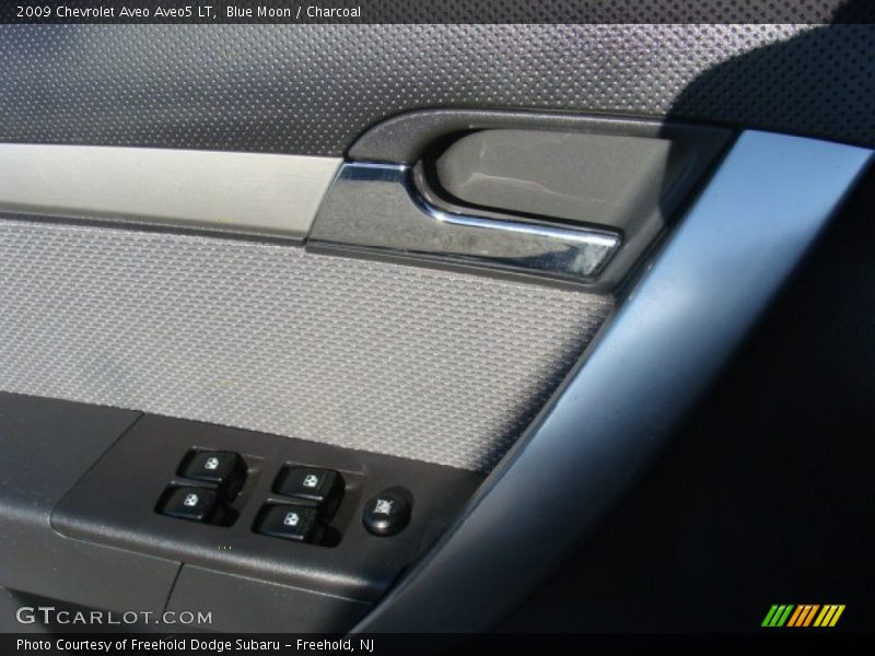Blue Moon / Charcoal 2009 Chevrolet Aveo Aveo5 LT