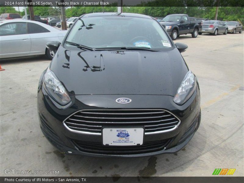 Tuxedo Black / Charcoal Black 2014 Ford Fiesta SE Sedan