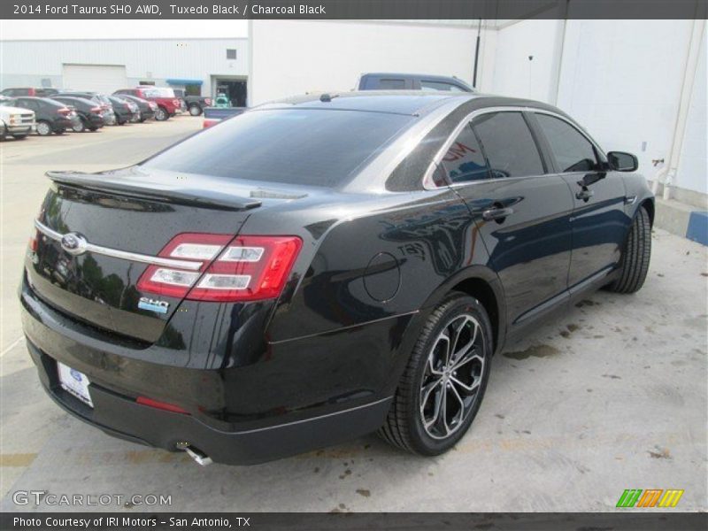 Tuxedo Black / Charcoal Black 2014 Ford Taurus SHO AWD