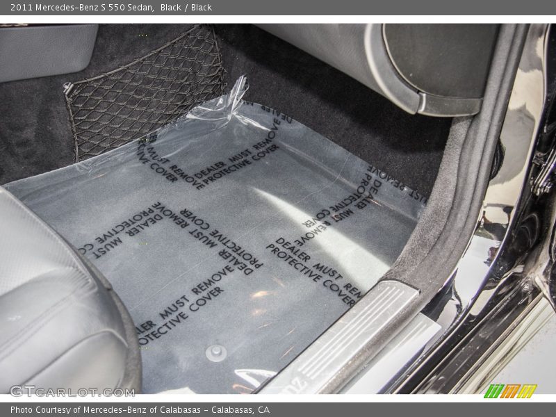 Black / Black 2011 Mercedes-Benz S 550 Sedan